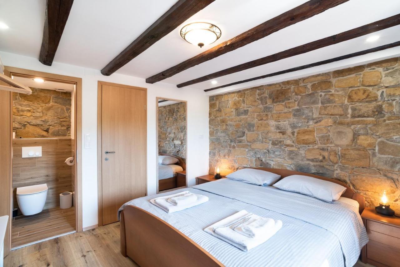 Boutique House Rustikana By Locap Group Nyaraló Izola